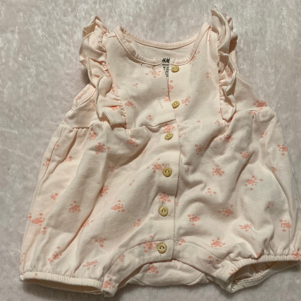 H&M preemie onesie